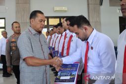 BNNP Babel beri penghargaan 12 personel Polres Bangka Barat