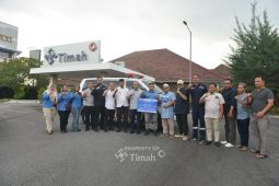 PT Timah serahkan ambulans perkuat akses kesehatan warga Temberan