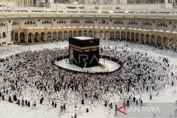 Kemenhaj upayakan jamaah tak terbebani kenaikan biaya haji