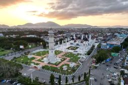 Disbudpar Aceh perkuat empat pilar wujudkan wisata ramah muslim