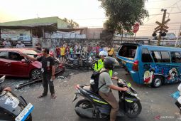 Polisi selidiki kecelakaan beruntun libatkan enam kendaraan di Bogor