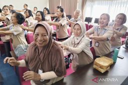 Digital literacy crucial as elderly face rising scam risks