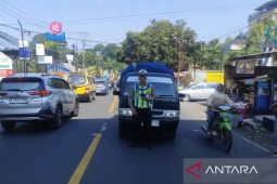 Polres Cianjur siagakan 60 personel di sepanjang Jalur Puncak antisipasi kemacetan