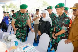 Khofifah: Karya Bakti TNI percepat pemerataan pembangunan Madura