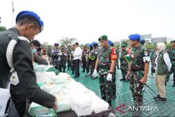 Kodam Tanjungpura musnahkan barang bukti operasi satgas pamtas
