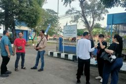 Bersama LKBN ANTARA, Ketua Komisi VII DPR RI gelar nobar di Aekkanopan