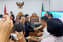Hakim kabulkan sebagian praperadilan Roy Suryo di kasus penggeledahan