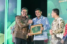 Pemprov Sumut terima penghargaan Anugerah Adinata Syariah 2026