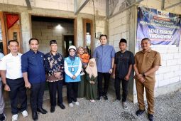Ibas kawal BPBL agar seluruh rumah di Pacitan menikmati listrik
