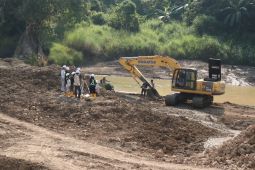 Sumedang percepat pembangunan Jembatan Sasak Beureum Ujungjaya