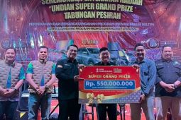 Tak Menyangka Raih Super Grand Prize Ratusan Juta, Dela Ajak Masyarakat Rajin Menabung di BSB