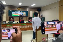 Terdakwa pembunuhan satu keluarga di Indramayu dihukum mati