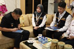Wagub Jawa Barat beri teladan sukseskan sensus ekonomi dari rumah dinas