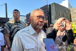 Menko Pangan-Menaker-Menkop takziah ke rumah duka Rachmat Gobel di Jalan Supomo Jaksel