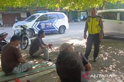 Polantas Bangka Barat sambangi warga di Terminal Mentok jadi pelopor keselamatan