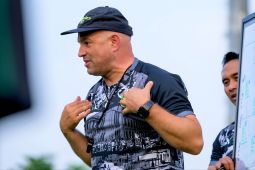 Pelatih Persebaya fokus kenali karakter pemain pada latihan perdana