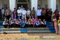 Bangka Barat lestarikan khitan massal Desa Ranggiasam