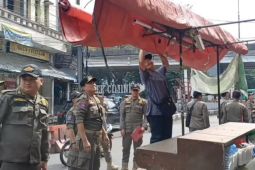 Satpol PP Cimahi intensifkan penertiban PKL pada lima kawasan rawan