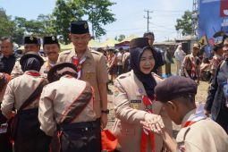Plt. Bupati Langkat Tiorita semangati kontingen Pramuka pada penutupan Jamdasu XI Sumut