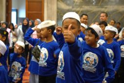 YBM PLN hadirkan senyum dan harapan bagi 80 anak yatim dhuafa