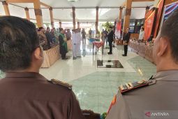 Bupati Situbondo ingatkan kades hati-hati kelola dana desa