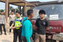 Satlantas Polres Batang Hari amankan supir truk batu bara yang melanggar