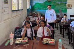 BGN Nabire manfaatkan MPLS untuk sosialisasi MBG di sekolah