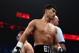 Juara dunia Bivol dan Smith harus sepakati pertarungan hingga 26 Juli