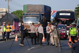 Ditgakkum Korlantas Polri asistensi penanganan kecelakaan di Indramayu
