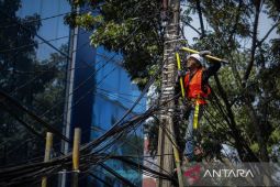 Kota Bandung targetkan penurunan kabel di 85 ruas jalan tuntas akhir 2026