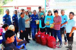 SOL salurkan 1,8 ton bibit bawang merah untuk petani di Pahae Jae