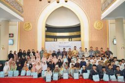 Jasamarga santuni 100 yatim di Bekasi peringati Bulan Muharram