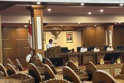 Wagub Bali tanggapi fraksi terkait SiLPA APBD 2025 Rp712,87 miliar