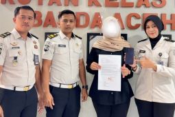 Petugas Rutan Banda Aceh gagalkan penyelundupan ponsel