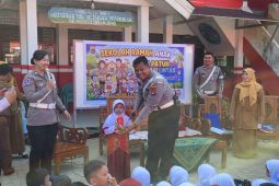 Satlantas Polres Tabalong edukasi keselamatan berlalulintas  lewat "Polantas Karib"