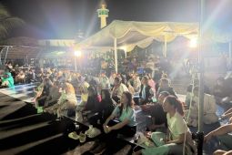 Warga Manado dan pelaku UMKM apresiasi nobar yang digelar TVRI
