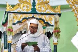 Khatib Ustadz Abdullah ingatkan kaum Muslim tentang istidraj