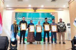 Ekonomi kerakyatan makin diperkuat, Koperasi berprestasi didorong jadi contoh nasional