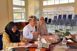 Disnaker Kabupaten Cirebon intensifkan program peningkatan produktivitas kerja
