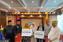 BPjamsostek serahkan santunan Rp1,4 miliar pada peringatan HUT ke-19 Kabupaten Kubu Raya