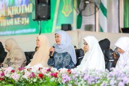 Gubernur Khofifah ajak perkuat ketaqwaan hadapi tantangan zaman