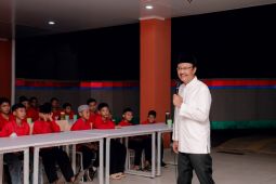 Mensos beri motivasi siswa baru saat sambangi Sekolah Rakyat Jakarta