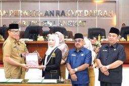Plt. Bupati Tiorita perkuat tata kelola aset daerah lewat Ranperda 2026