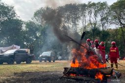 Perhutani Janten modifikasi kendaraan Polhut jadi pemadam kebakaran hutan