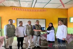 Dukung pendidikan, SMGP serahkan Sarpras MCK dan laptop ke MTs di Sibanggor Julu