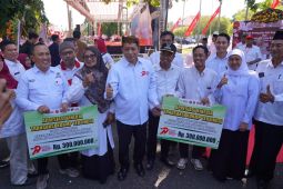 Khofifah berikan hadiah Rp1,9 miliar untuk 10 KDKMP berkinerja terbaik