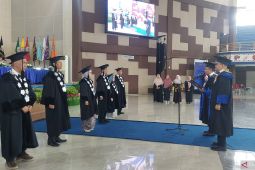 Unib kukuhkan enam guru besar perkuat kapasitas akademik