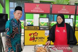 Baznas Kaltim beri bantuan modal guna ringankan beban keluarga rentan