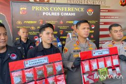 Polres Cimahi sita 600 gram narkoba sabu yang siap edar di Bandung Raya