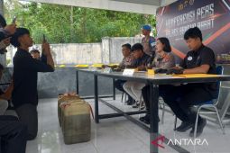 Polisi Bangka Barat dalami penampungan BBM bersubsidi di Mentok